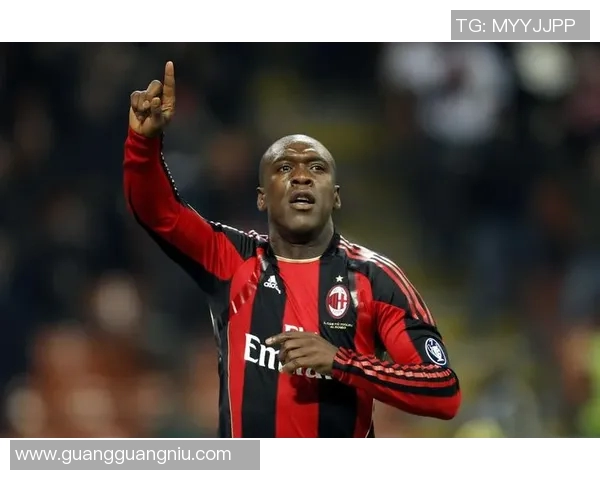 聚焦足球44号球星的传奇之路 揭示其成长历程与辉煌成就